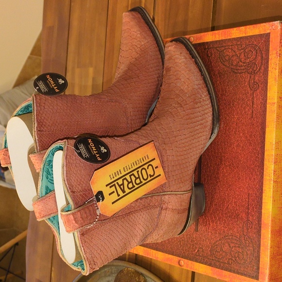 New Corral Python & Leather Cowgirl Boots - Picture 3 of 4